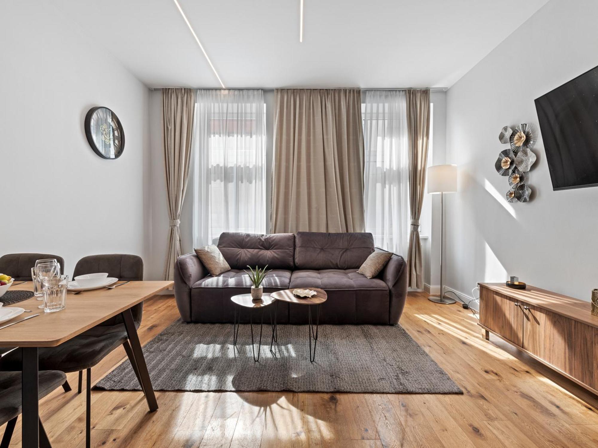 Sky9 District 17 Apartament *